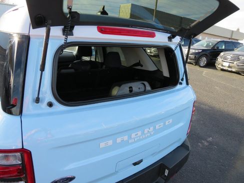 New 2024 Ford Bronco Sport Heritage w/ Heritage Convenience Package image 16