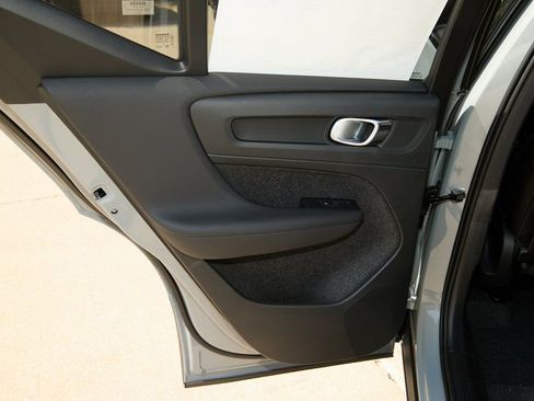 New 2026 Volvo XC40 B5 Plus w/ Protection Package Premier image 14