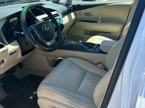Used 2013 Lexus RX 350 FWD image 2