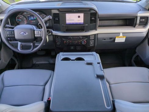 New 2026 Ford F550 4x4 Crew Cab Super Duty image 15