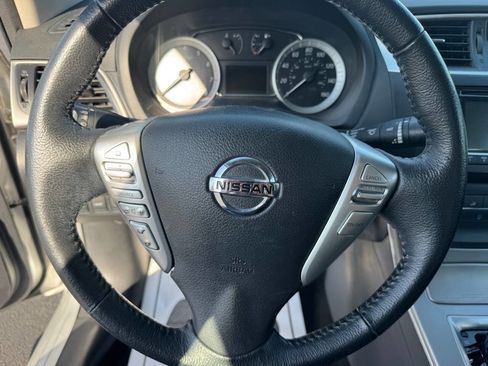 Used 2015 Nissan Sentra SV image 6