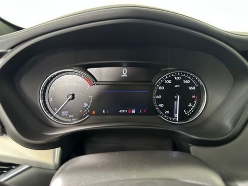 Used 2023 Cadillac XT4 Premium Luxury image 17