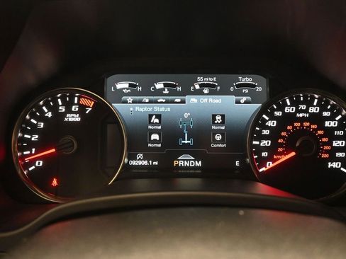 Used 2019 Ford F150 Raptor w/ Equipment Group 802A Luxury AWD/4WD image 15