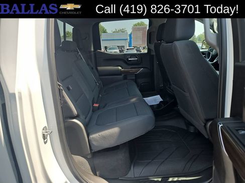 Certified 2022 Chevrolet Silverado 1500 RST w/ Redline Edition AWD/4WD image 27