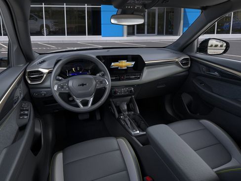 New 2026 Chevrolet TrailBlazer ACTIV w/ Driver Confidence Package AWD/4WD image 39