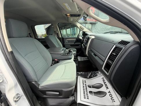 Used 2017 RAM 2500 SLT w/ Protection Group image 30