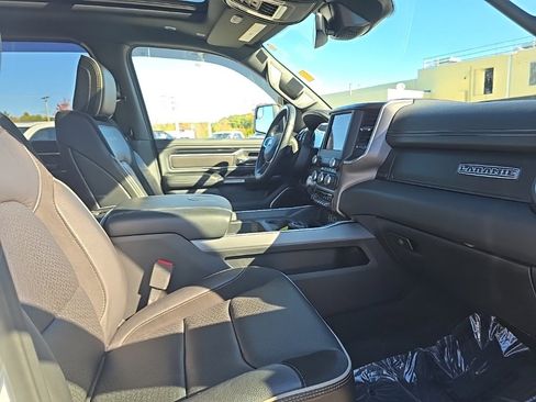 Used 2021 RAM 1500 Laramie w/ Sport Appearance Package image 11
