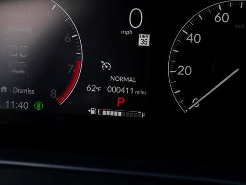 Used 2025 Honda HR-V LX image 18