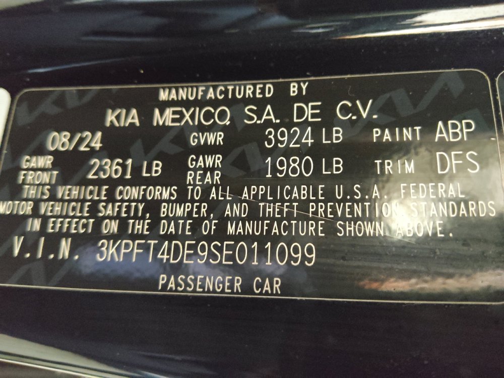 Used 2025 Kia K4 FWD image 33