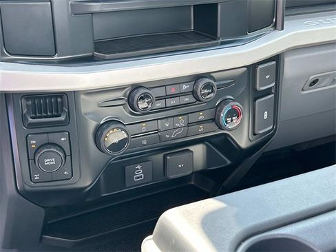 New 2026 Ford F250 XL image 17