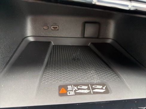 New 2026 Chevrolet Traverse LT image 18