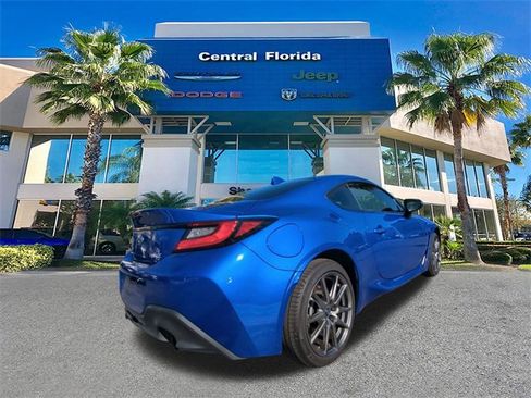 Used 2024 Subaru BRZ Premium image 5