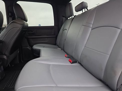 Used 2024 RAM 3500 Tradesman w/ Chrome Appearance Group image 10