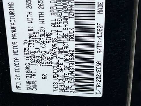 Used 2025 Toyota Tacoma Trailhunter image 37