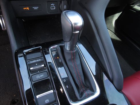 Certified 2024 Acura Integra A-Spec image 20