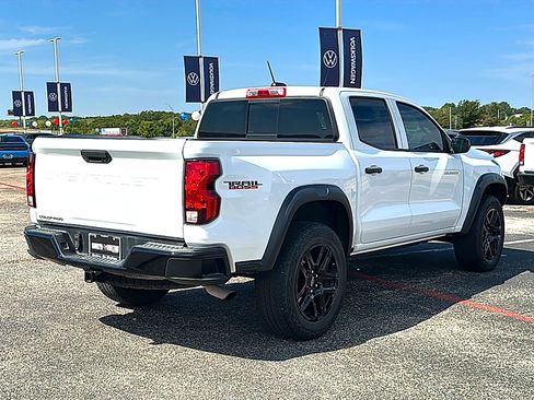 Used 2023 Chevrolet Colorado Trail Boss w/ Advanced Trailering Package AWD/4WD image 8