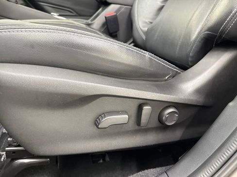 Used 2019 Subaru Forester Limited w/ Popular Package #3 image 13