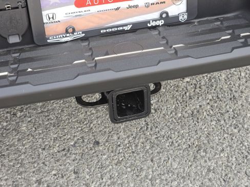 New 2026 Nissan Frontier S w/ Tow Package AWD/4WD image 17