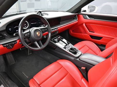 Certified 2024 Porsche 911 Carrera 4S AWD/4WD image 4