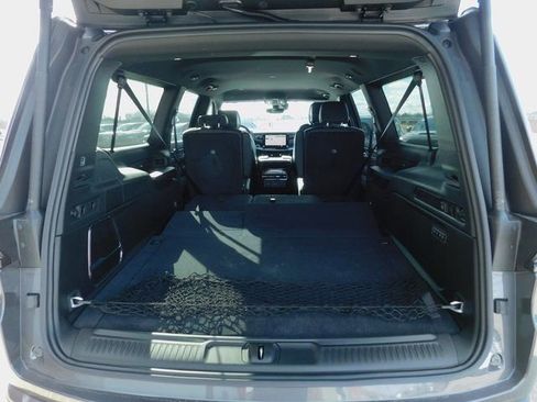 New 2026 Jeep Grand Wagoneer L Limited AWD/4WD image 36