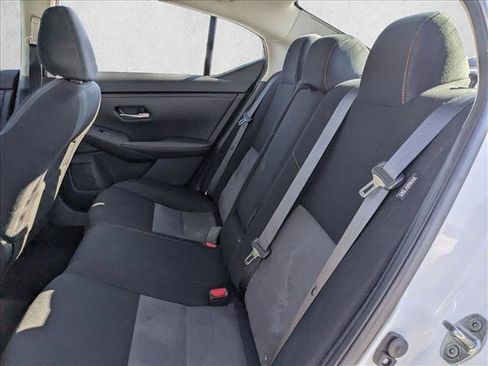 Used 2021 Nissan Sentra SR FWD image 15