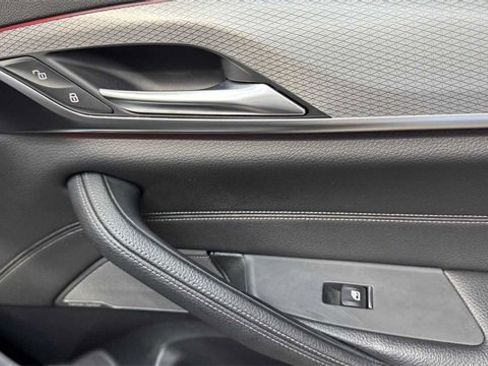 Used 2018 BMW 530i image 12