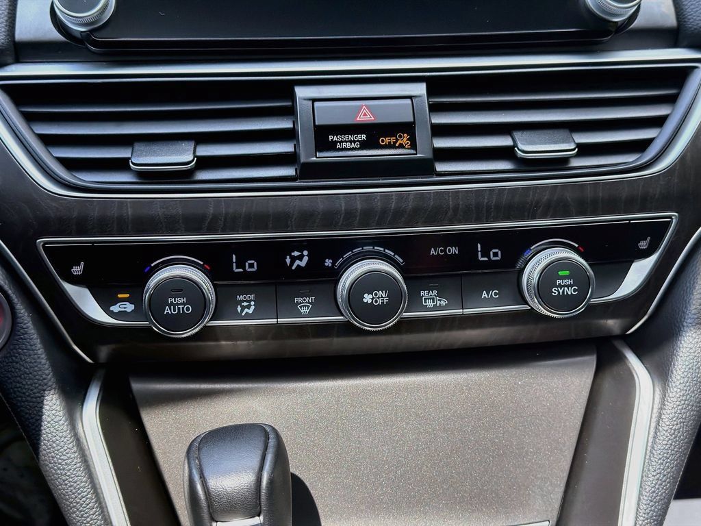 Used 2021 Honda Accord EX-L image 17