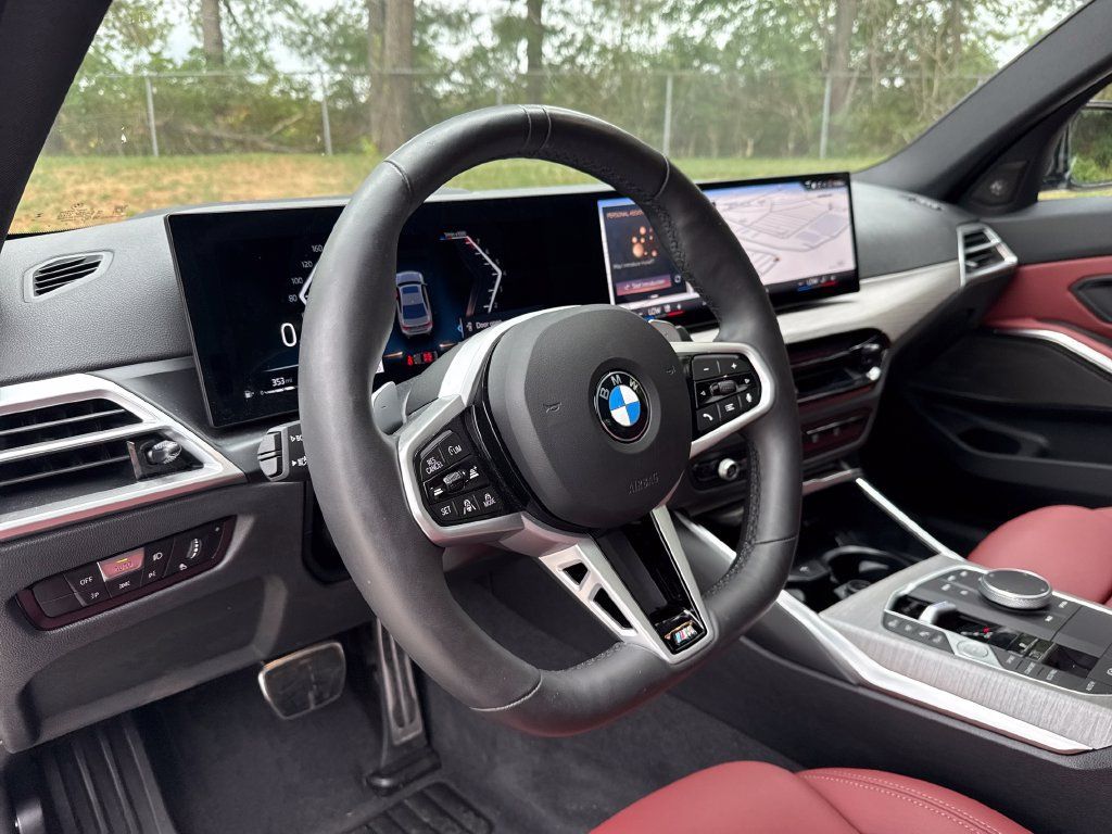 Used 2026 BMW 330i xDrive Sedan w/ M Sport Package AWD/4WD image 14