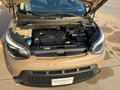Used 2016 Kia Soul Base 6A w/ Convenience Package image 27
