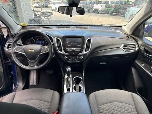 Used 2020 Chevrolet Equinox LT w/ Driver Convenience Package FWD image 22
