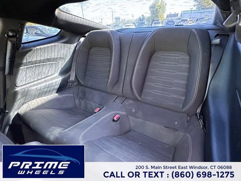 Used 2017 Ford Mustang Coupe RWD image 15