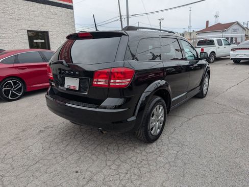 Used 2018 Dodge Journey SE image 6