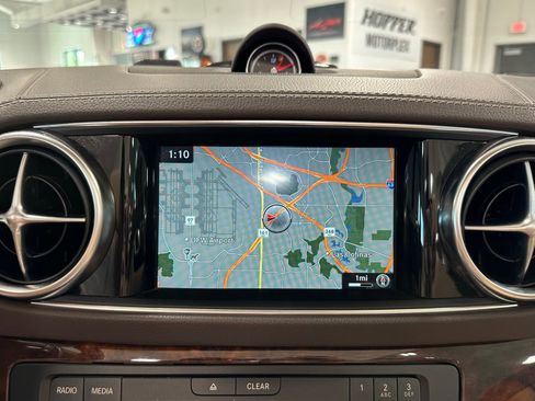 Used 2020 Mercedes-Benz SL 550 image 37