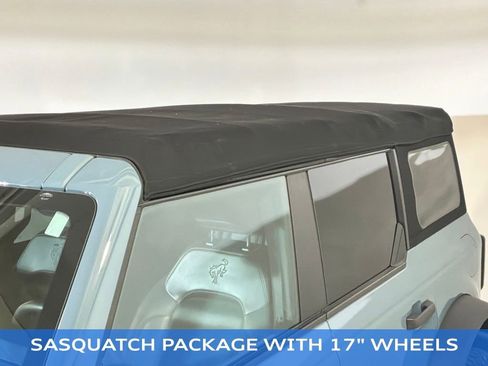 Certified 2022 Ford Bronco Badlands w/ Sasquatch Package image 21
