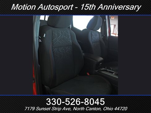 Used 2017 Toyota Tacoma TRD Off-Road w/ Premium & Technology Package image 35