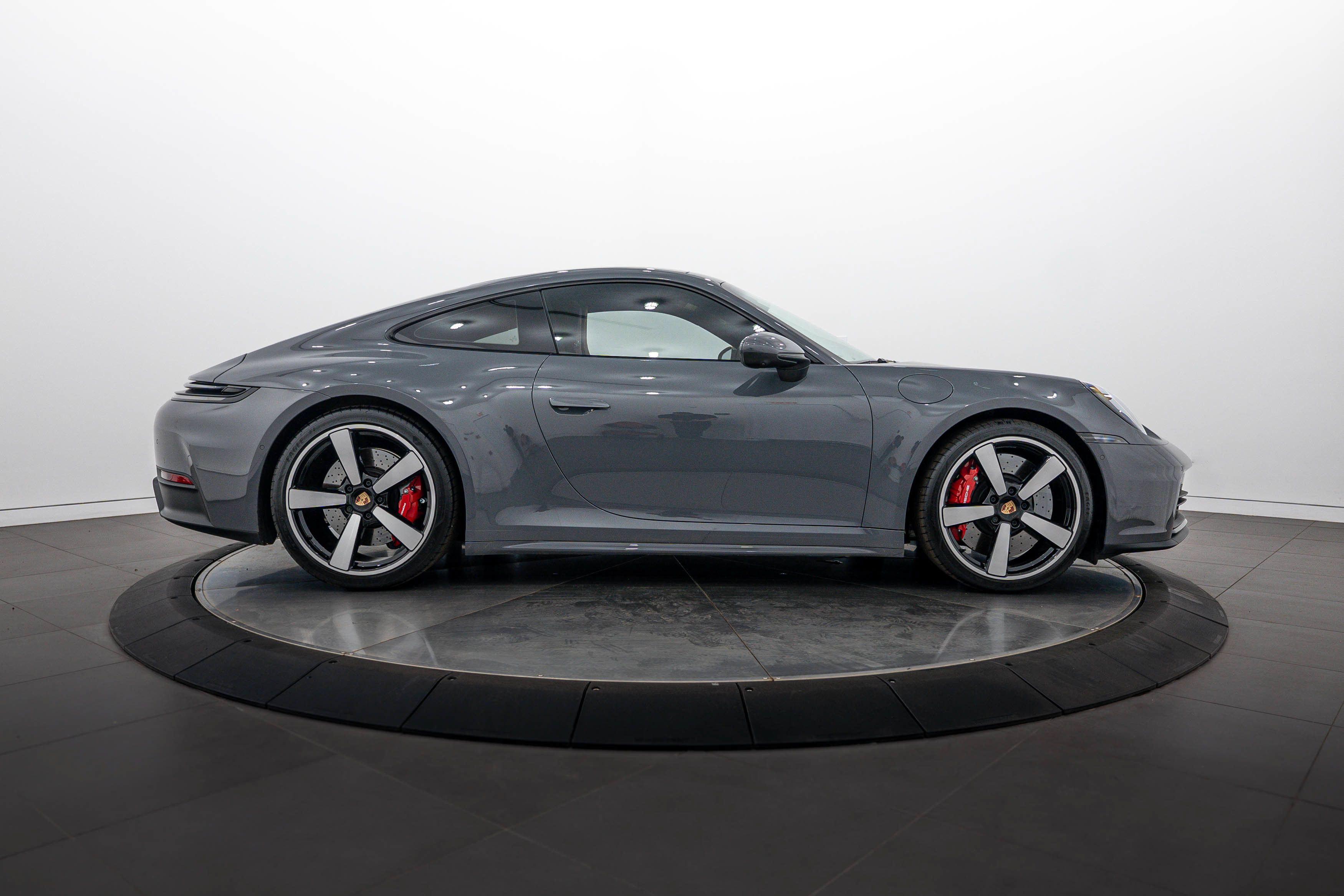 Certified 2025 Porsche 911 Carrera S RWD image 8