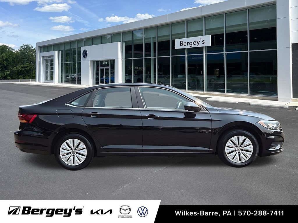 Used 2019 Volkswagen Jetta S w/ Driver Assistance Package FWD image 5