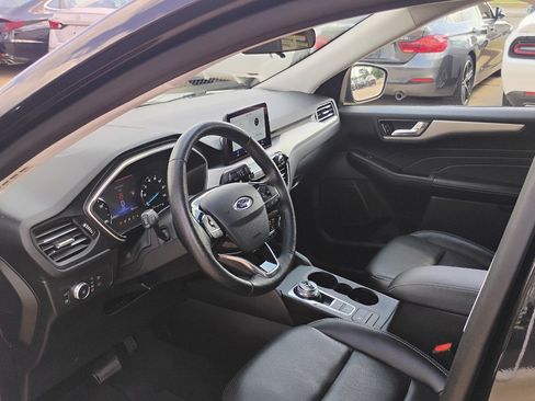 Used 2021 Ford Escape SEL image 12