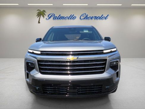 New 2026 Chevrolet Traverse High Country FWD image 7