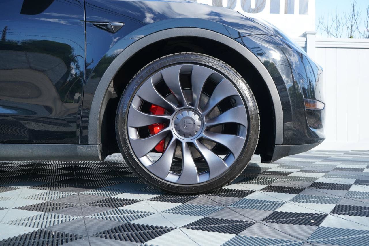 Used 2023 Tesla Model Y Performance AWD/4WD image 74