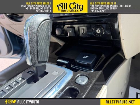 Used 2010 Ford Escape Limited AWD/4WD image 22