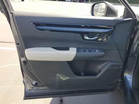 Certified 2025 Honda CR-V EX-L image 21