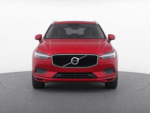 Used 2019 Volvo XC60 T5 Momentum w/ Multimedia Package FWD image 6