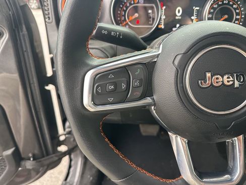 Used 2023 Jeep Gladiator Mojave w/ LED Lighting Group image 14