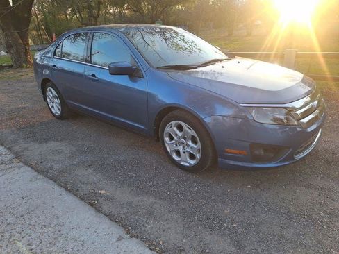 Used 2010 Ford Fusion SE image 5
