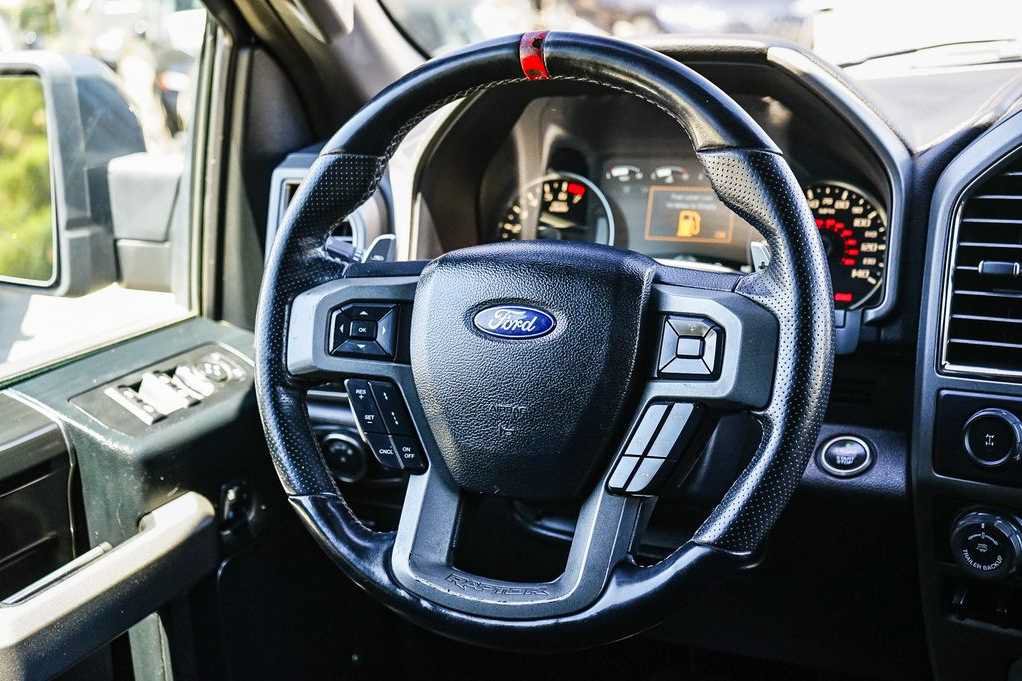 Used 2019 Ford F150 Raptor w/ Equipment Group 802A Luxury AWD/4WD image 14