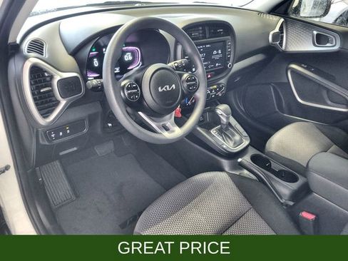 Used 2024 Kia Soul LX w/ Option Group 015 FWD image 14