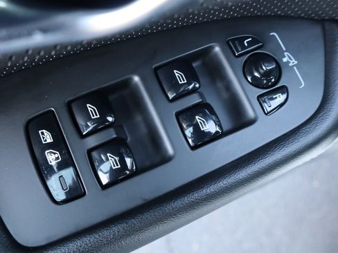 Used 2019 Volvo XC90 T6 R-Design w/ Advanced Package AWD/4WD image 29