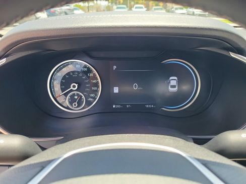 Used 2026 Genesis G70 2.5T RWD image 19