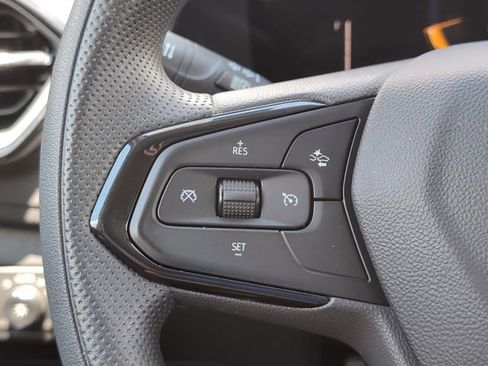 Used 2025 Chevrolet TrailBlazer LT AWD/4WD image 25